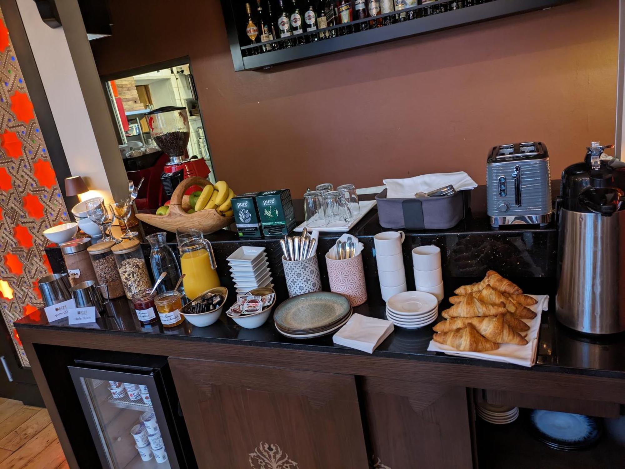 Yoho - The Young Hotel Hamburg Ngoại thất bức ảnh